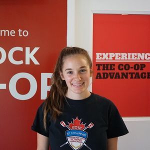 Meet your Posher, Hayley